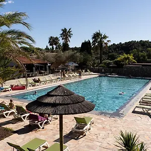 Camping Camping Maeva Respire Ecolodge L'etoile D'argens *****, Fréjus